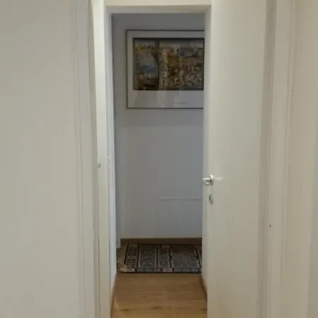 Erika House Apartment *